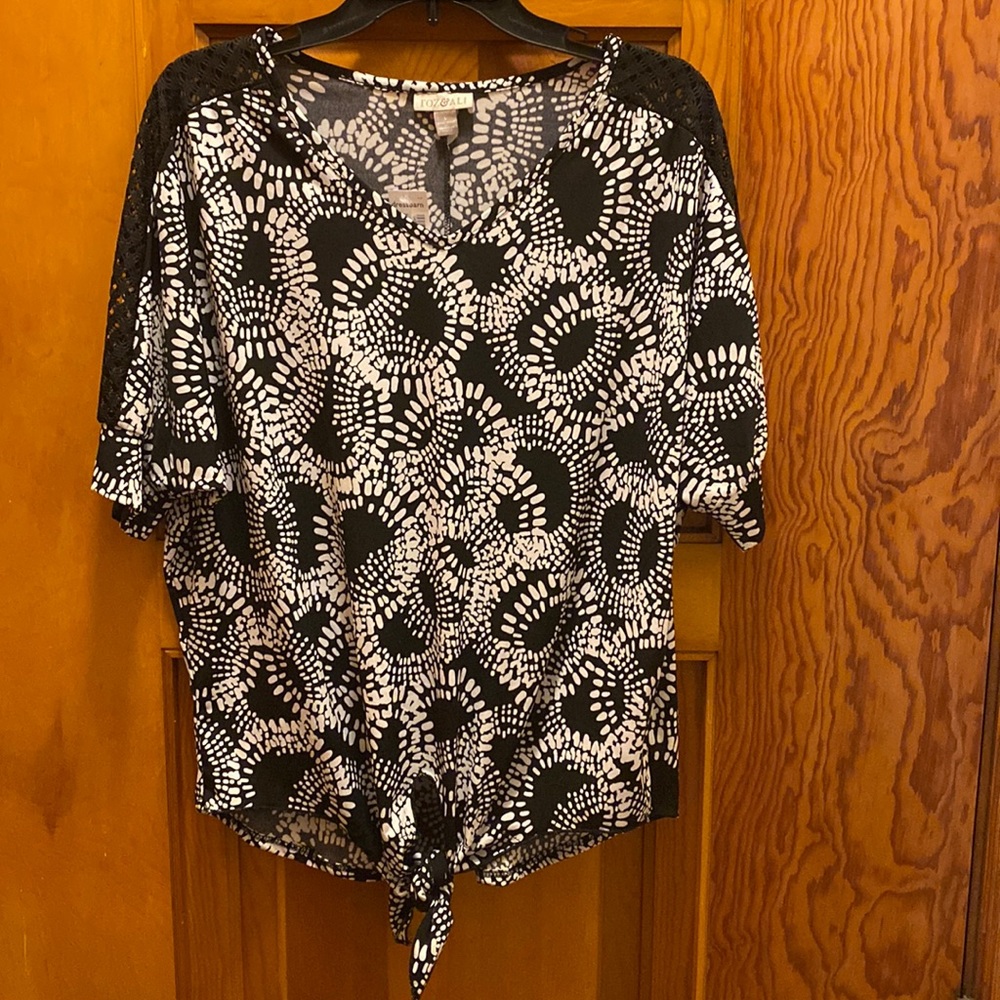 Womens Tie Front Top